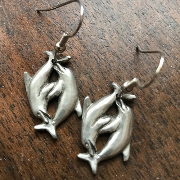 Set of 4 silver tone dangle earrings - Picture 2 of 10